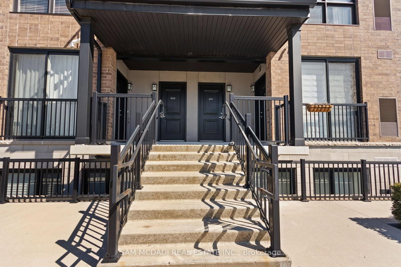 201 - 1208 Main St E, Milton, L9T 9K7 | Image 3