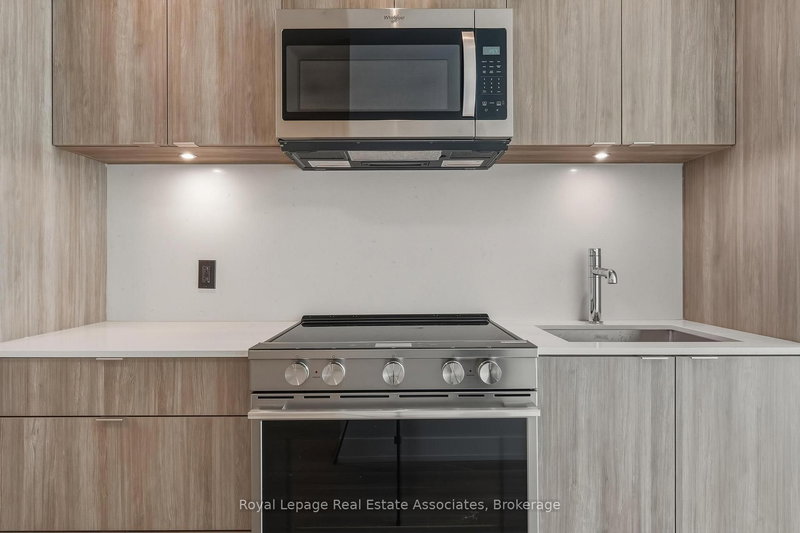 512 - 25 Cordova Ave, Toronto, M9A 0E5 | Image 3