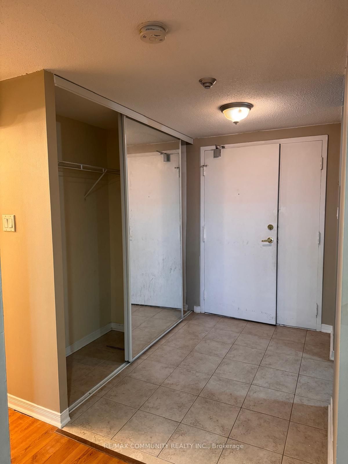 6720 Glen Erin Drive, Unit 505