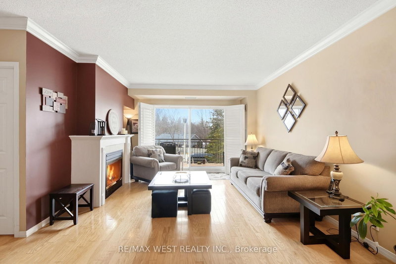 407 - 24 Chapel St, Halton Hills, L7G 6A7 | Image 3