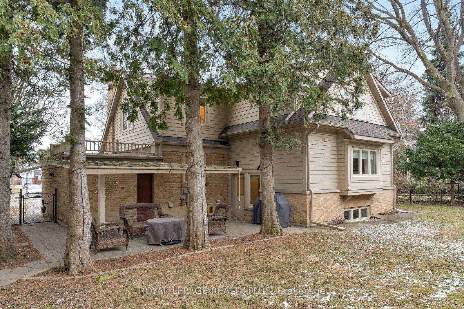 Listing Image 45