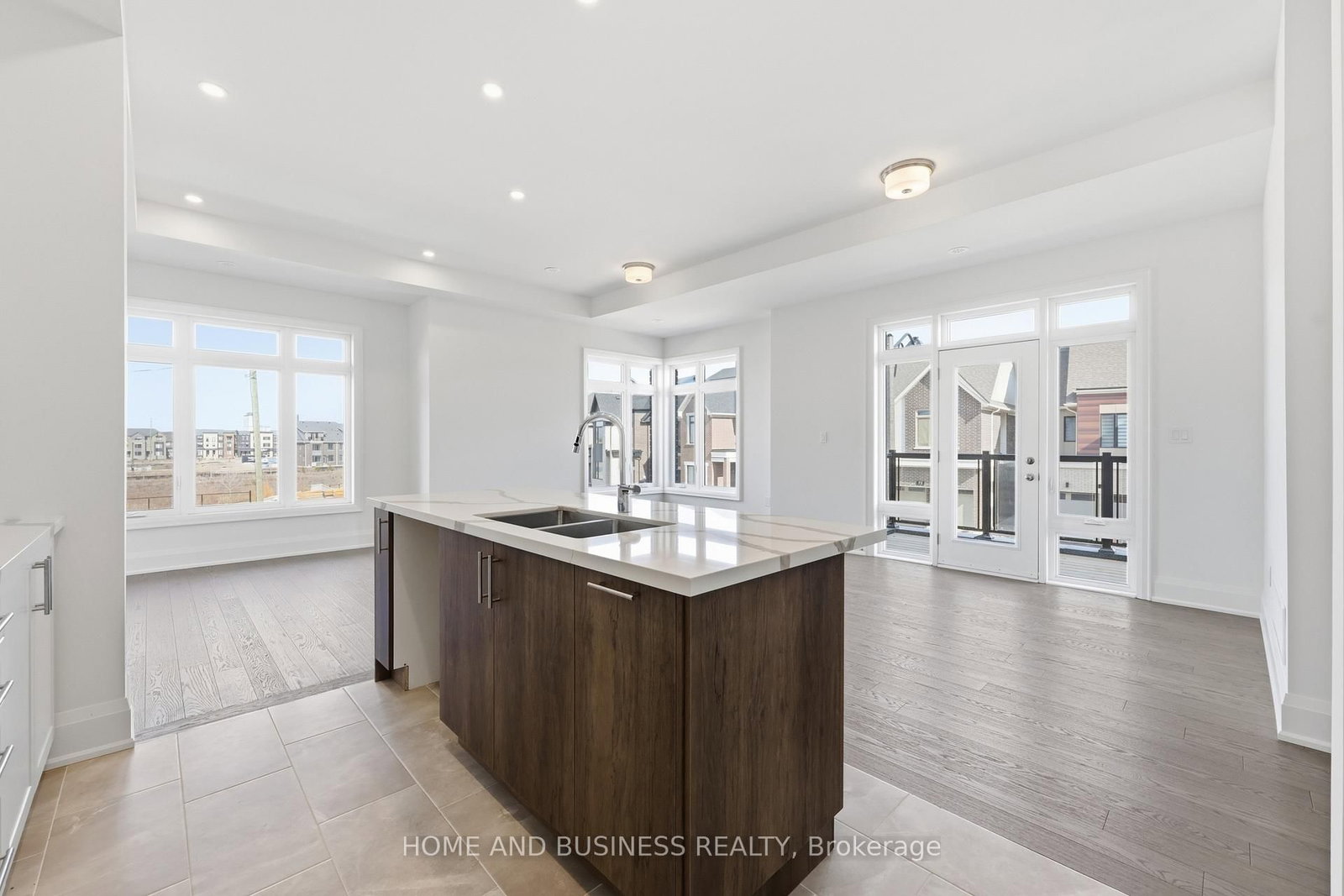 75 Jack Bowerbank Boulevard - Photo 10