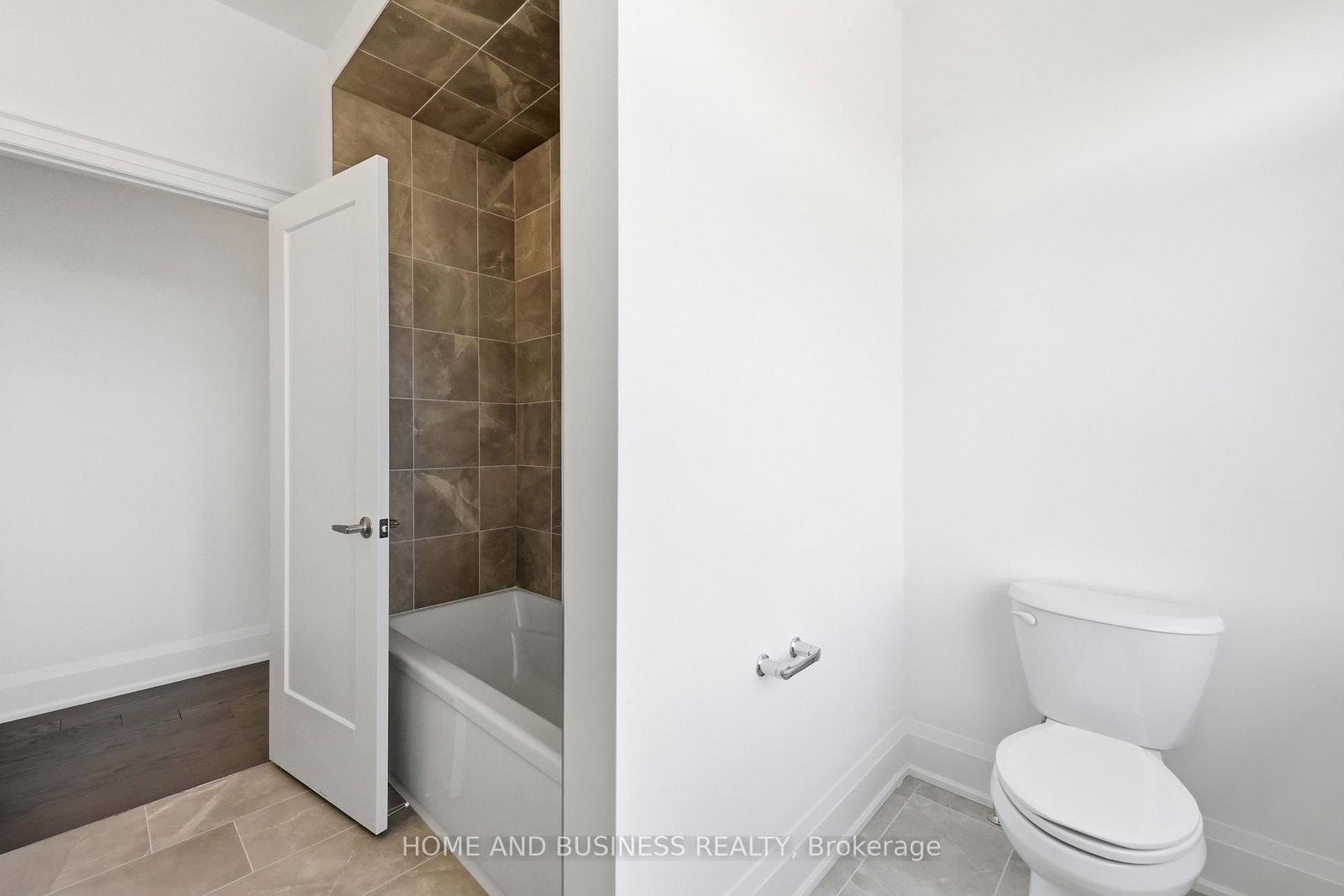 75 Jack Bowerbank Boulevard - Photo 21