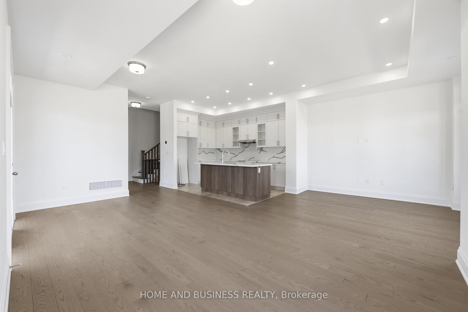 75 Jack Bowerbank Boulevard - Photo 7