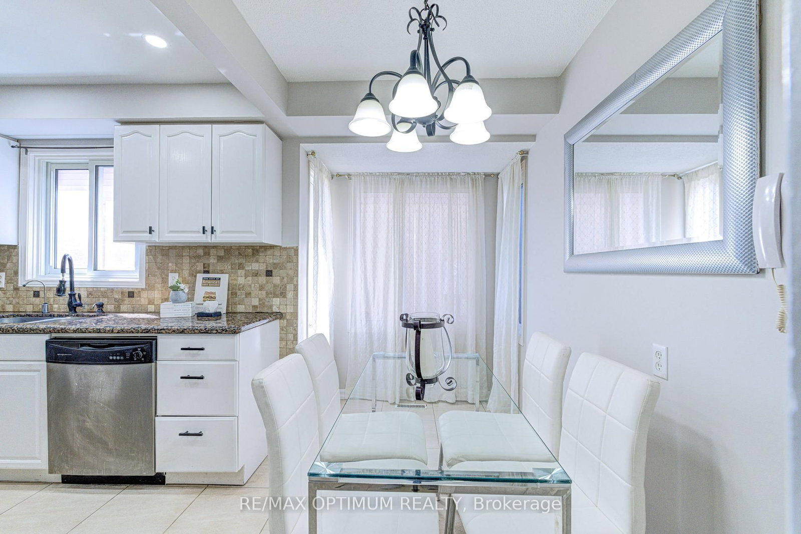 Detached House for sale at 15 Rosebud Avenue, Brampton, Ontario, L6X 2W4 - Brampton West - MLS: W12977912