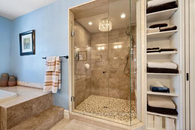 435 Hensall Circle, Unit 30 - Photo 39