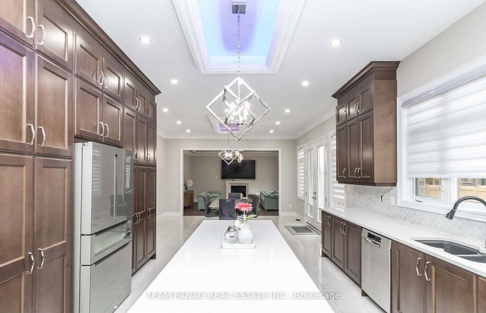 Detached House for sale at 5 Anatolia Street, Brampton, Ontario, L6P 4L3 - Toronto Gore Rural Estate - MLS: W12977938