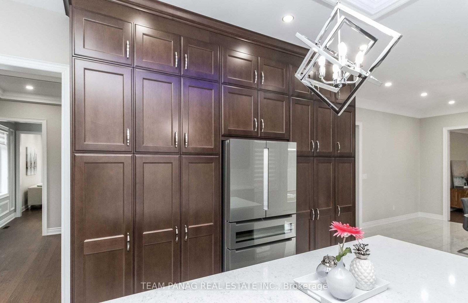 Detached House for sale at 5 Anatolia Street, Brampton, Ontario, L6P 4L3 - Toronto Gore Rural Estate - MLS: W12977938