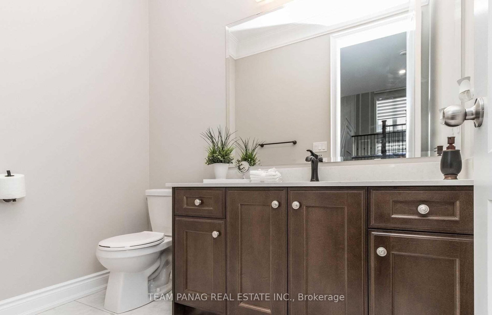 Detached House for sale at 5 Anatolia Street, Brampton, Ontario, L6P 4L3 - Toronto Gore Rural Estate - MLS: W12977938