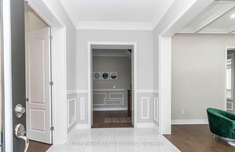 5 Anatolia St, Brampton, L6P 4L3 | Image 3