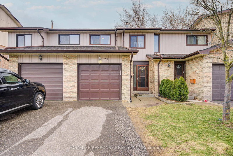 21 Dawson Cres, Brampton, Ontario
