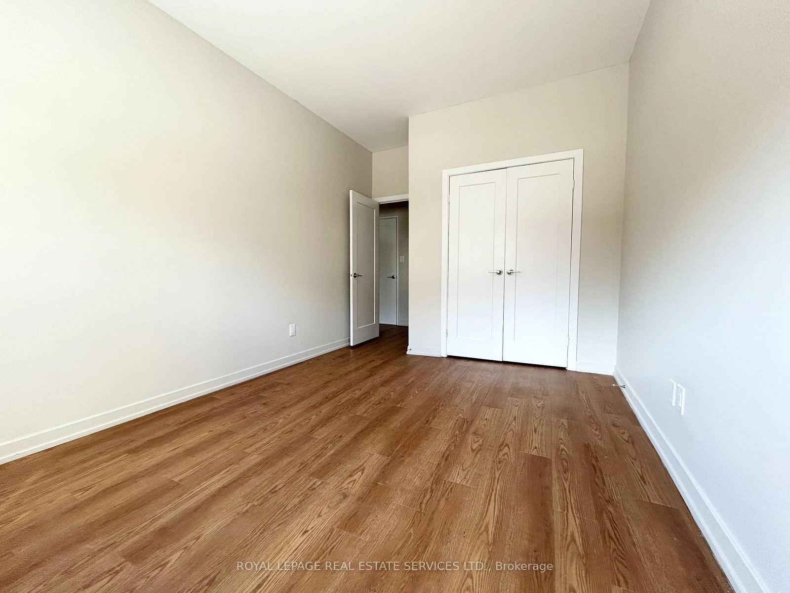 62 Park Avenue, Unit 102 - Photo 12