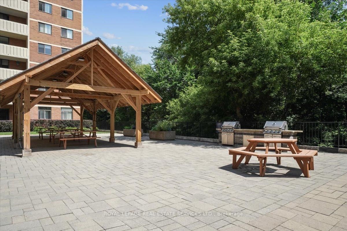 62 Park Avenue, Unit 102 - Photo 16