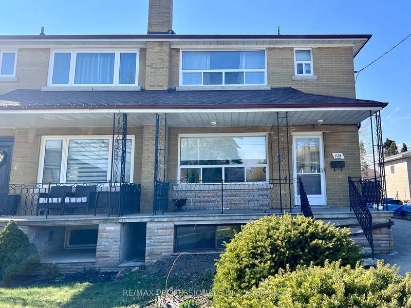 134 Giltspur Dr, Toronto, M3L 1M9 | Image 3