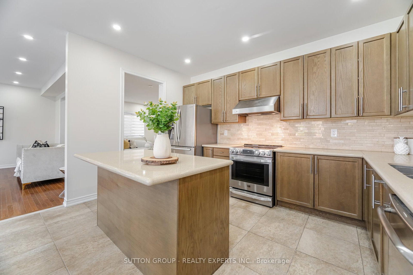 5 Freedom Oaks Trail, Unit Upper - Photo 14