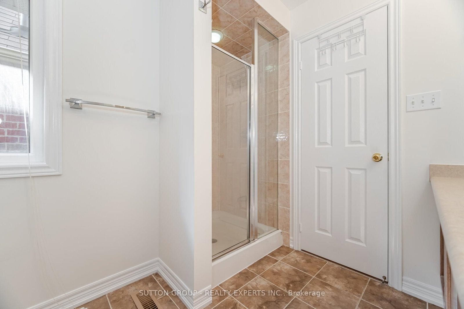 5 Freedom Oaks Trail, Unit Upper - Photo 31