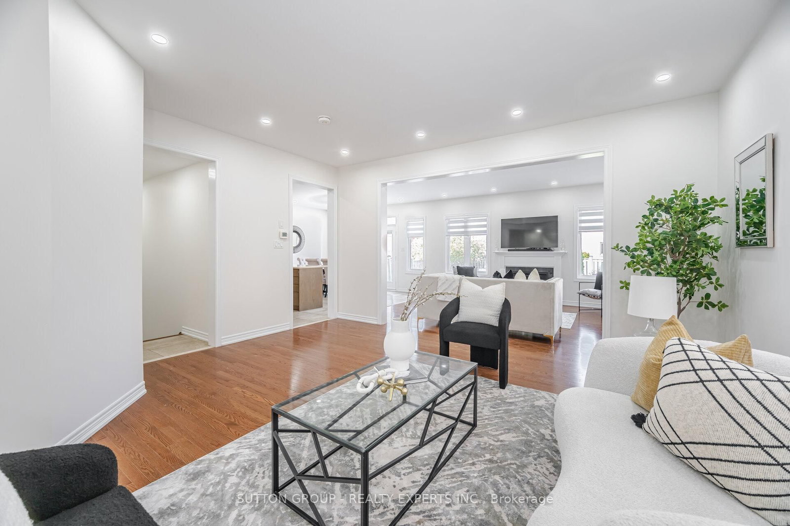 5 Freedom Oaks Trail, Unit Upper - Photo 8