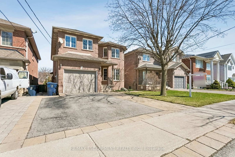 63 Wendell Ave, Toronto, M9N 3K8 | Image 2