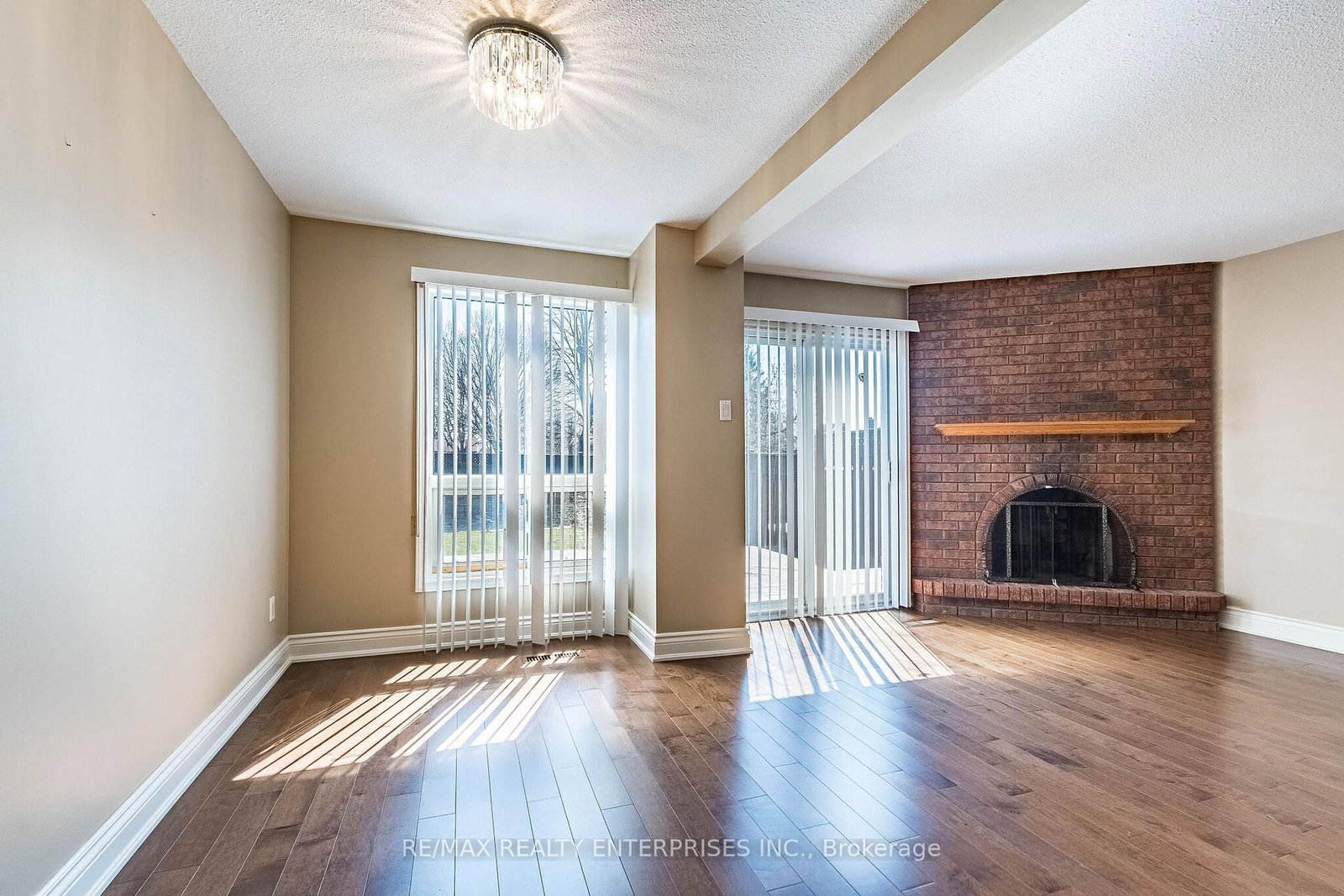 3016 Rymal Road - Photo 4