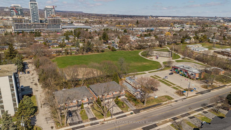 2121 Prospect St, Burlington, L7R 1Z2 | Image 2