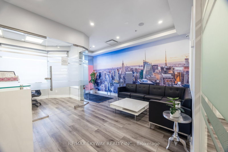 9 - 2565 Steeles Ave E, Brampton, L6T 4L6 | Image 3