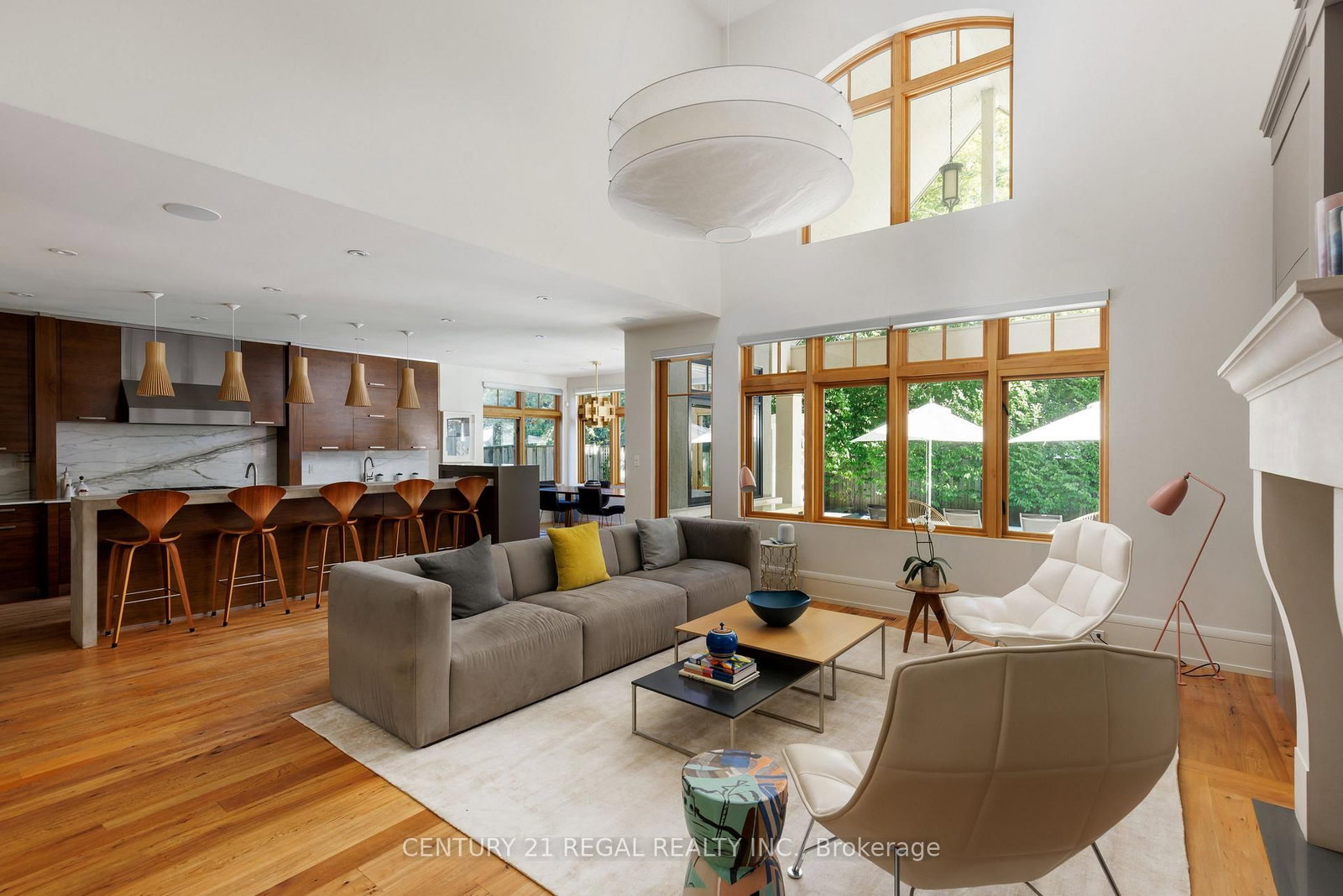 2442 Meadowood Crescent - Photo 12