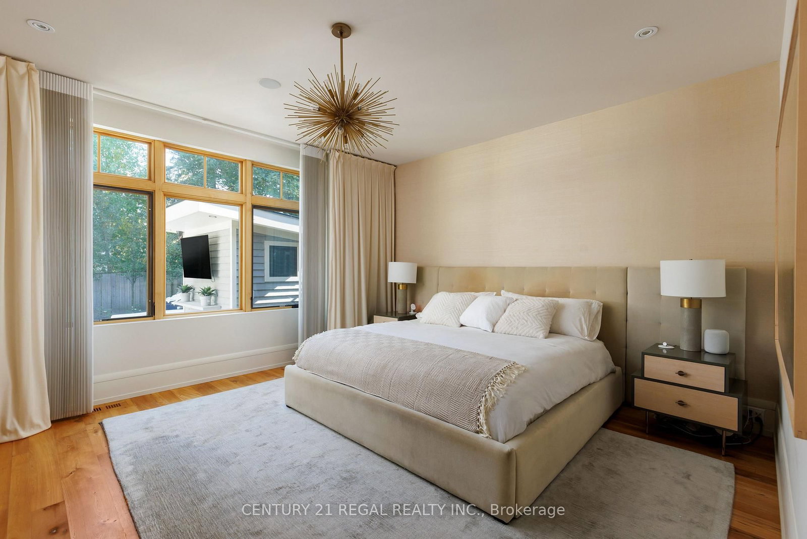 2442 Meadowood Crescent - Photo 15