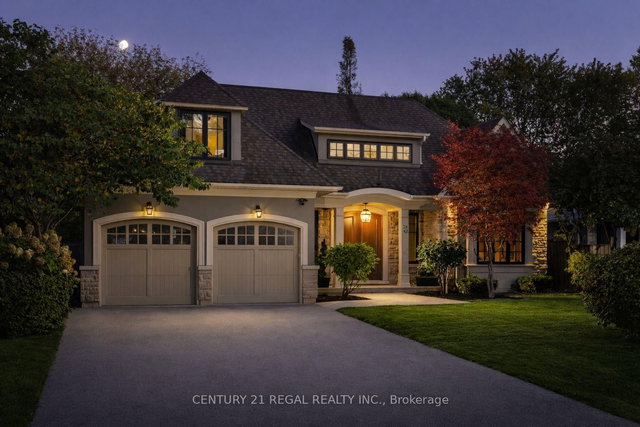 2442 Meadowood Crescent