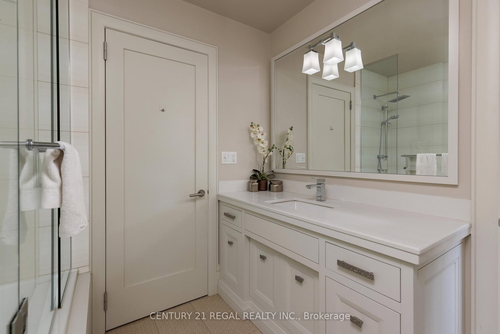 2442 Meadowood Crescent - Photo 30