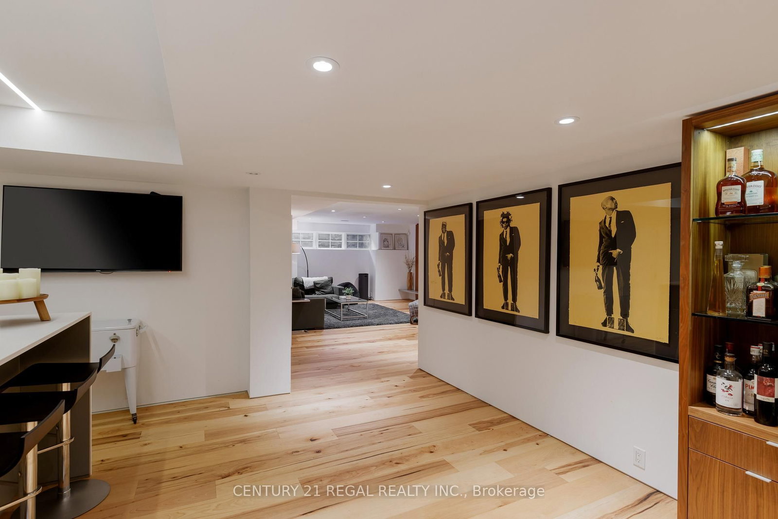 2442 Meadowood Crescent - Photo 36