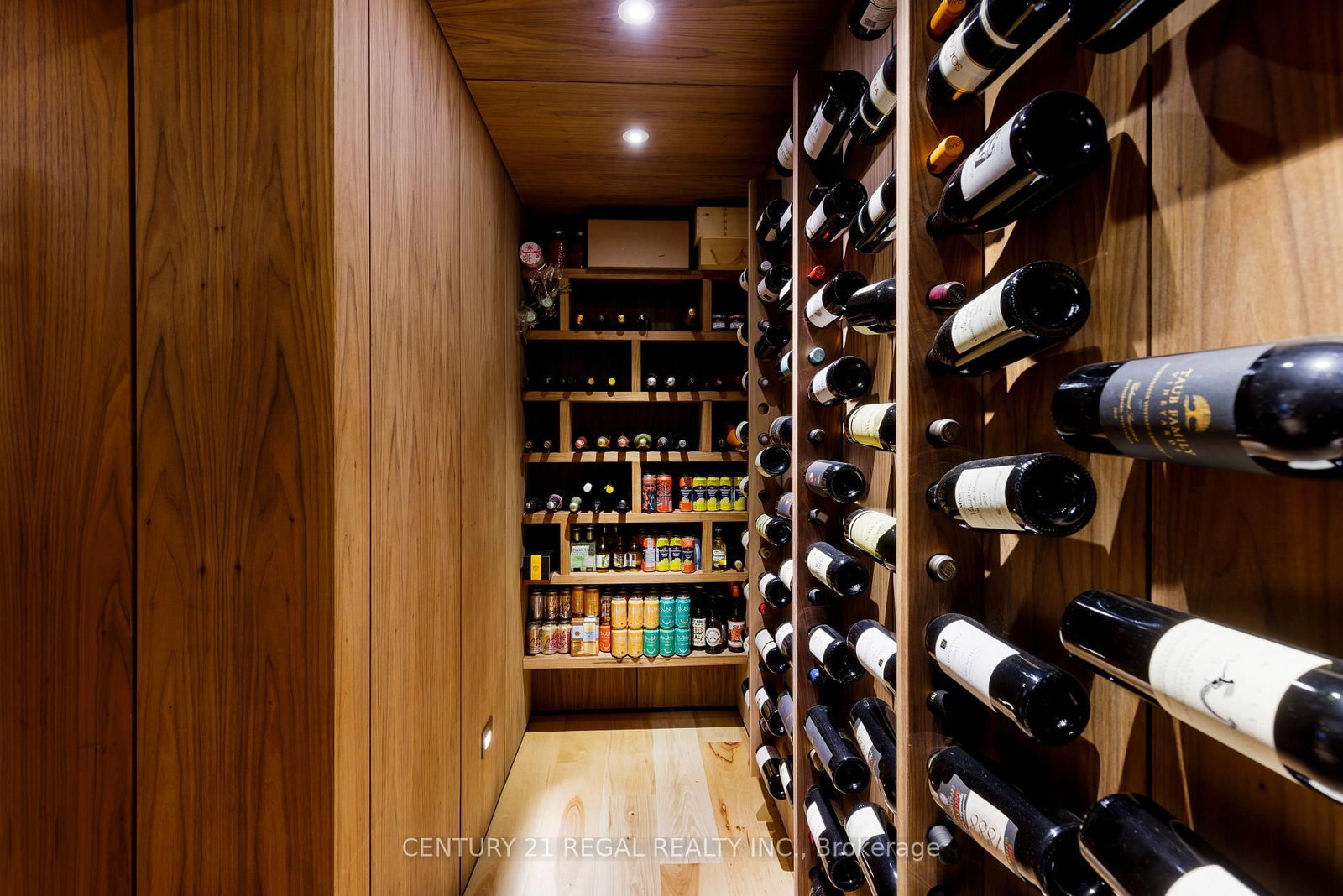 2442 Meadowood Crescent - Photo 38