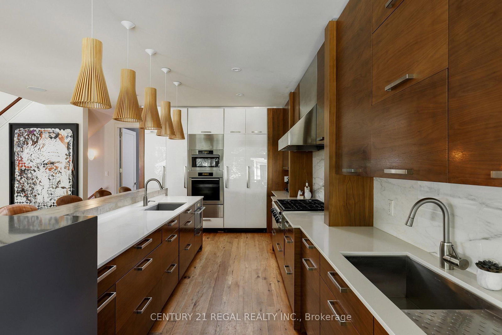 2442 Meadowood Crescent - Photo 8