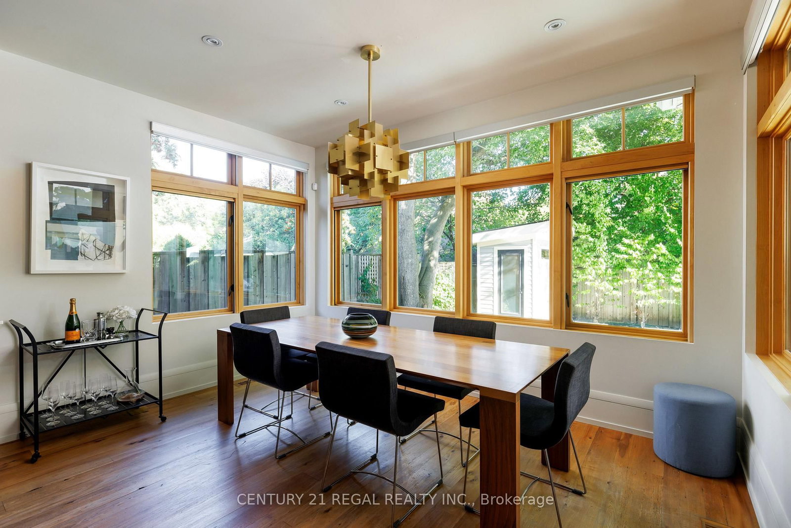 2442 Meadowood Crescent - Photo 9