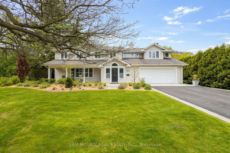 492 Country Club Cres, Mississauga, L5J 2R2 | Image 2