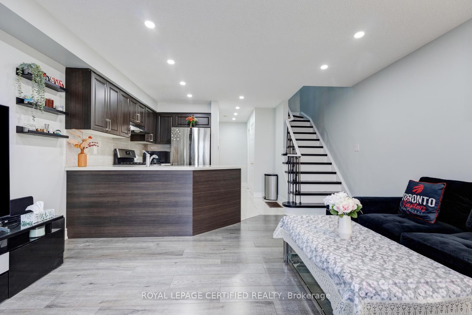 Semi-Detached House for sale at 299 Pressed Brick Drive, Brampton, Ontario, L6V 4L2 - Brampton North - MLS: W12978796