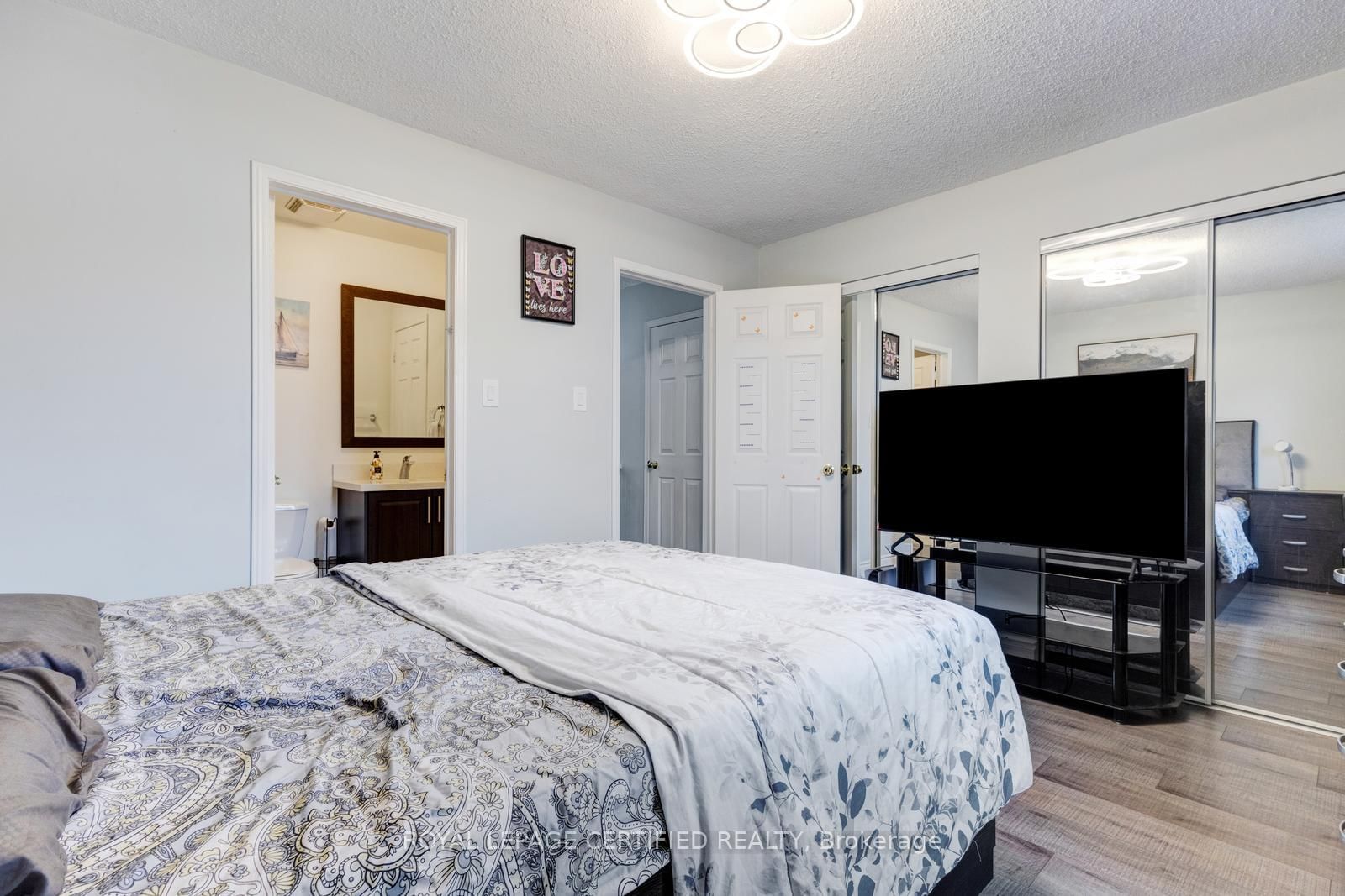 Semi-Detached House for sale at 299 Pressed Brick Drive, Brampton, Ontario, L6V 4L2 - Brampton North - MLS: W12978796