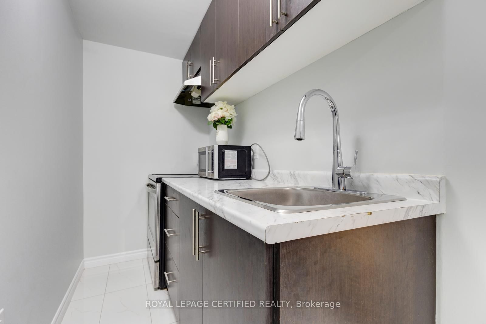 Semi-Detached House for sale at 299 Pressed Brick Drive, Brampton, Ontario, L6V 4L2 - Brampton North - MLS: W12978796