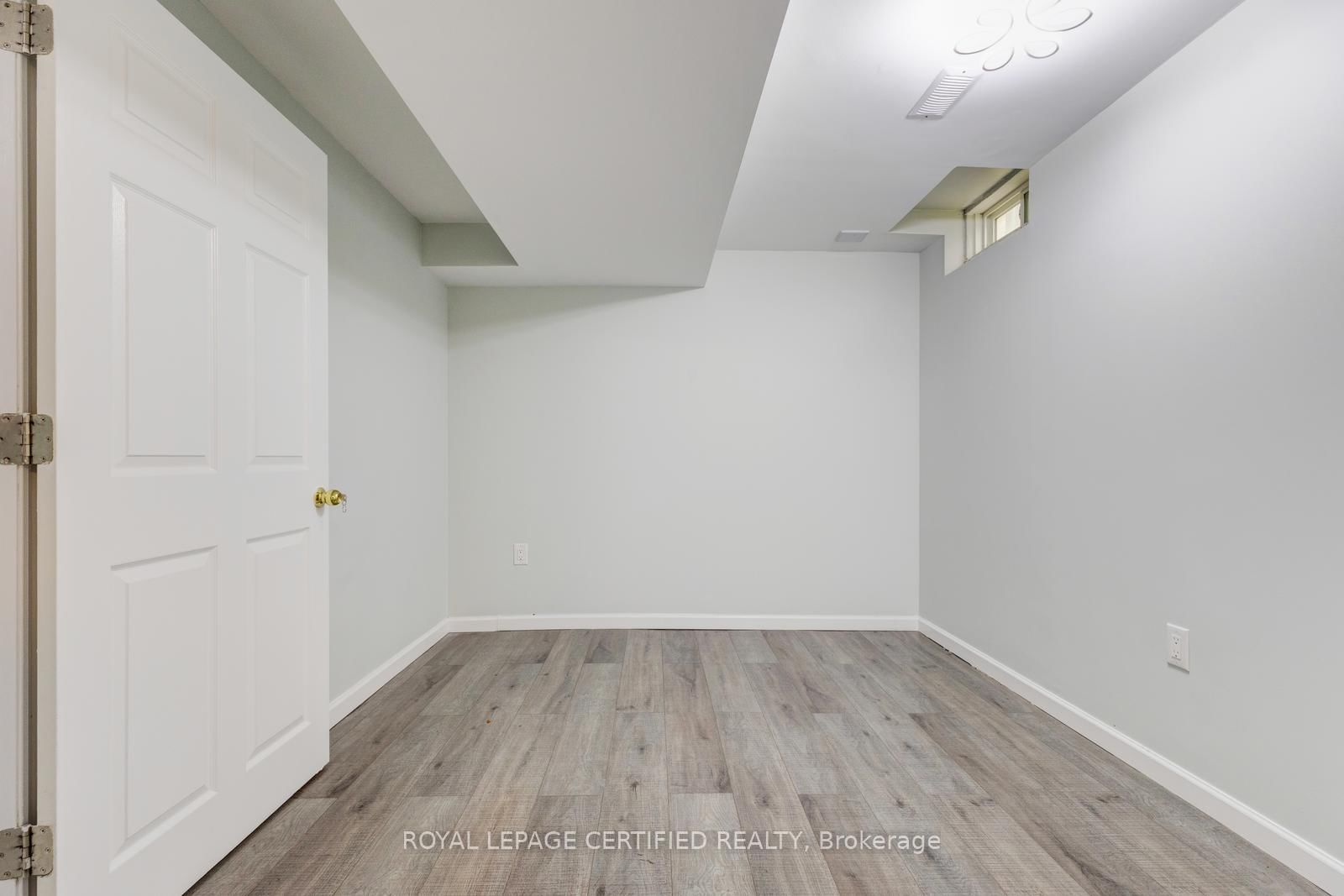 Semi-Detached House for sale at 299 Pressed Brick Drive, Brampton, Ontario, L6V 4L2 - Brampton North - MLS: W12978796