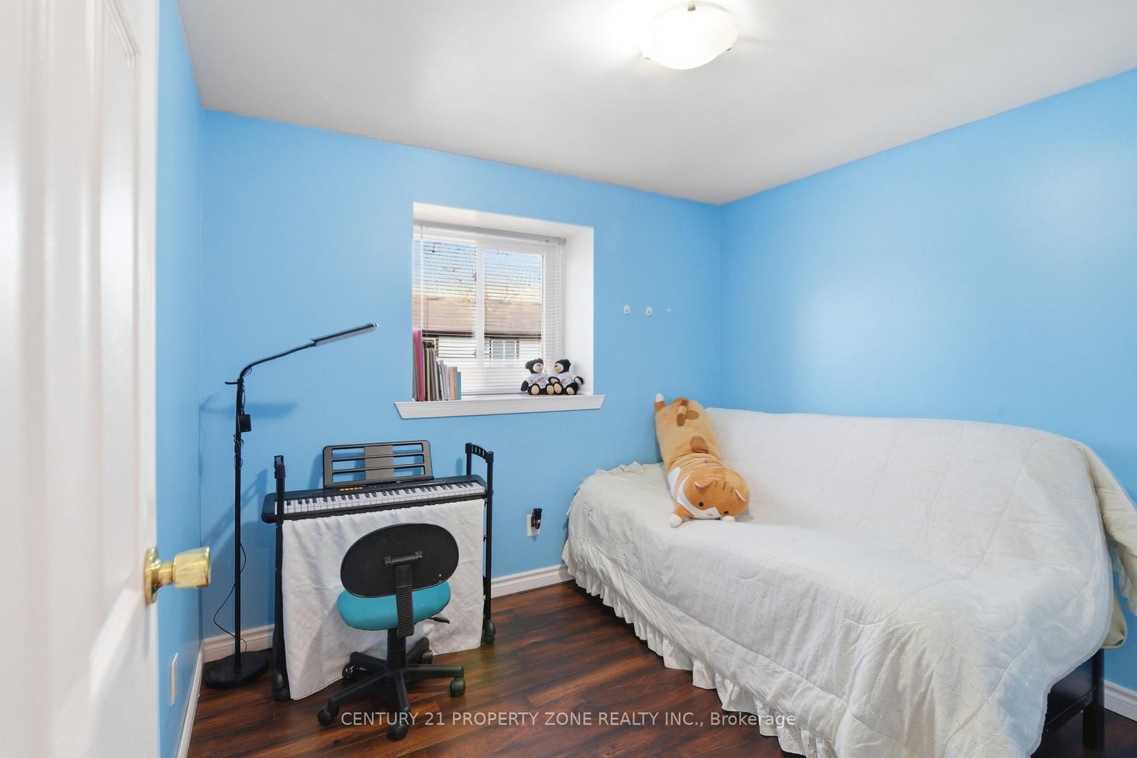 Townhouse for sale at 39-45 Hansen Road, Brampton, Ontario, L6V 3C5 - Queen Street Corridor - MLS: W12978948