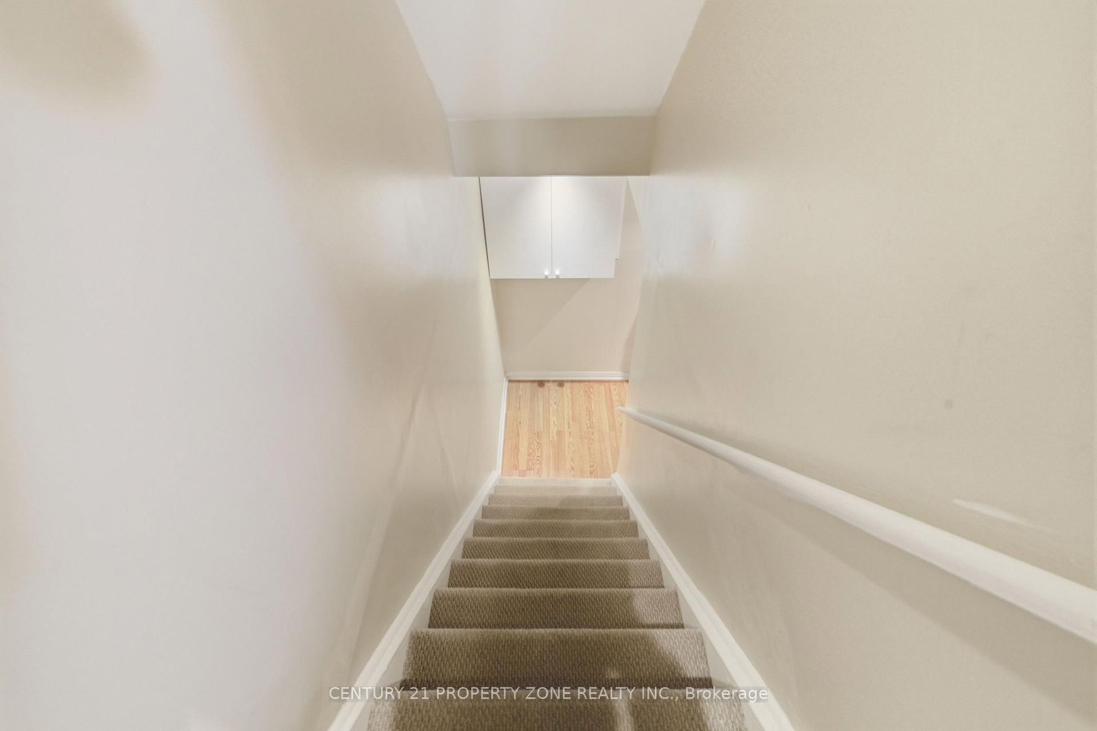 Townhouse for sale at 39-45 Hansen Road, Brampton, Ontario, L6V 3C5 - Queen Street Corridor - MLS: W12978948