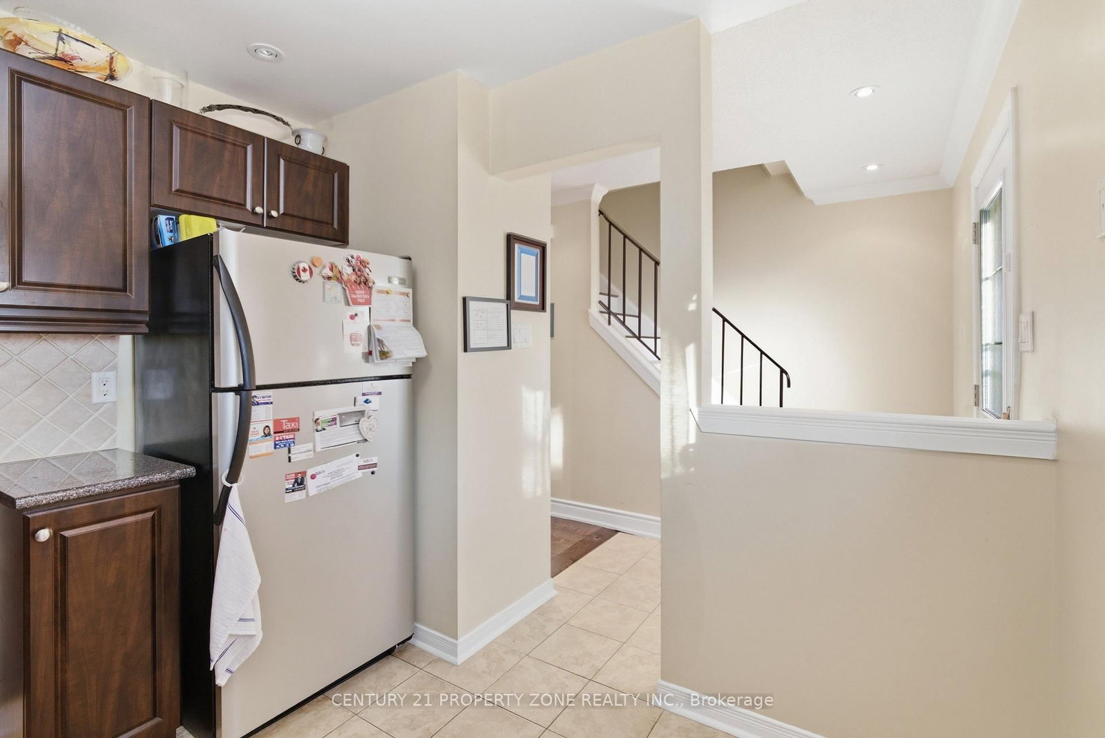 Townhouse for sale at 39-45 Hansen Road, Brampton, Ontario, L6V 3C5 - Queen Street Corridor - MLS: W12978948