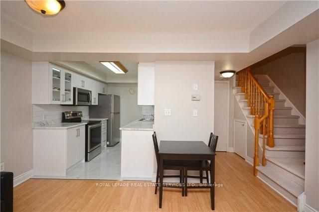 4620 Guildwood Way, Unit 7 - Photo 4