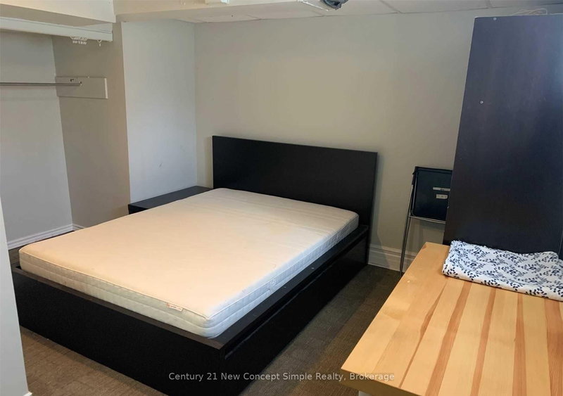 Bsmt - 271 Delta St, Toronto, M8W 4G1 | Image 3