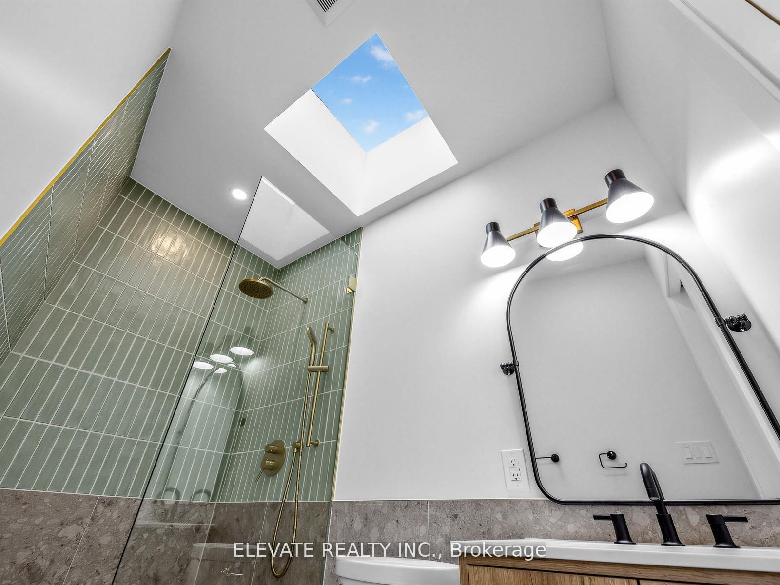 155R Gilmour Avenue, Unit Laneway - Photo 16