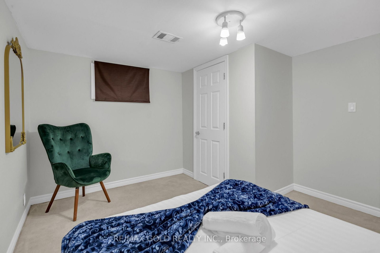 Detached House for sale at 462 Samford Place, Oakville, Ontario, L6L 4E8 - West - MLS: W12979204