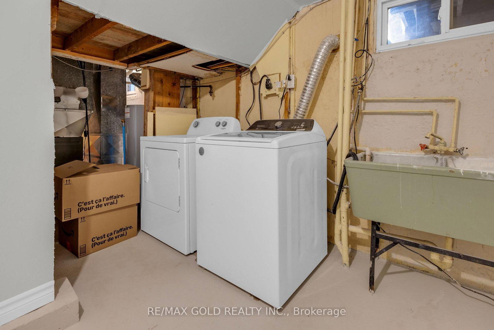 Detached House for sale at 462 Samford Place, Oakville, Ontario, L6L 4E8 - West - MLS: W12979204