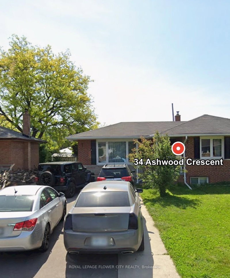home for lease on 34 Ashwood Crescent