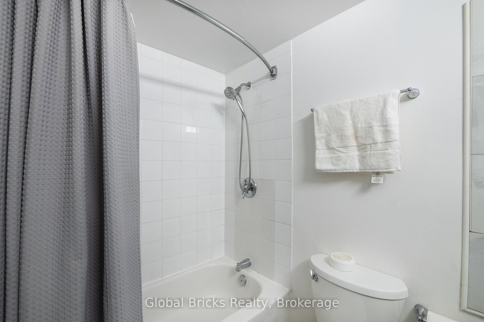 380 Dixon Road, Unit 1904 - Photo 39