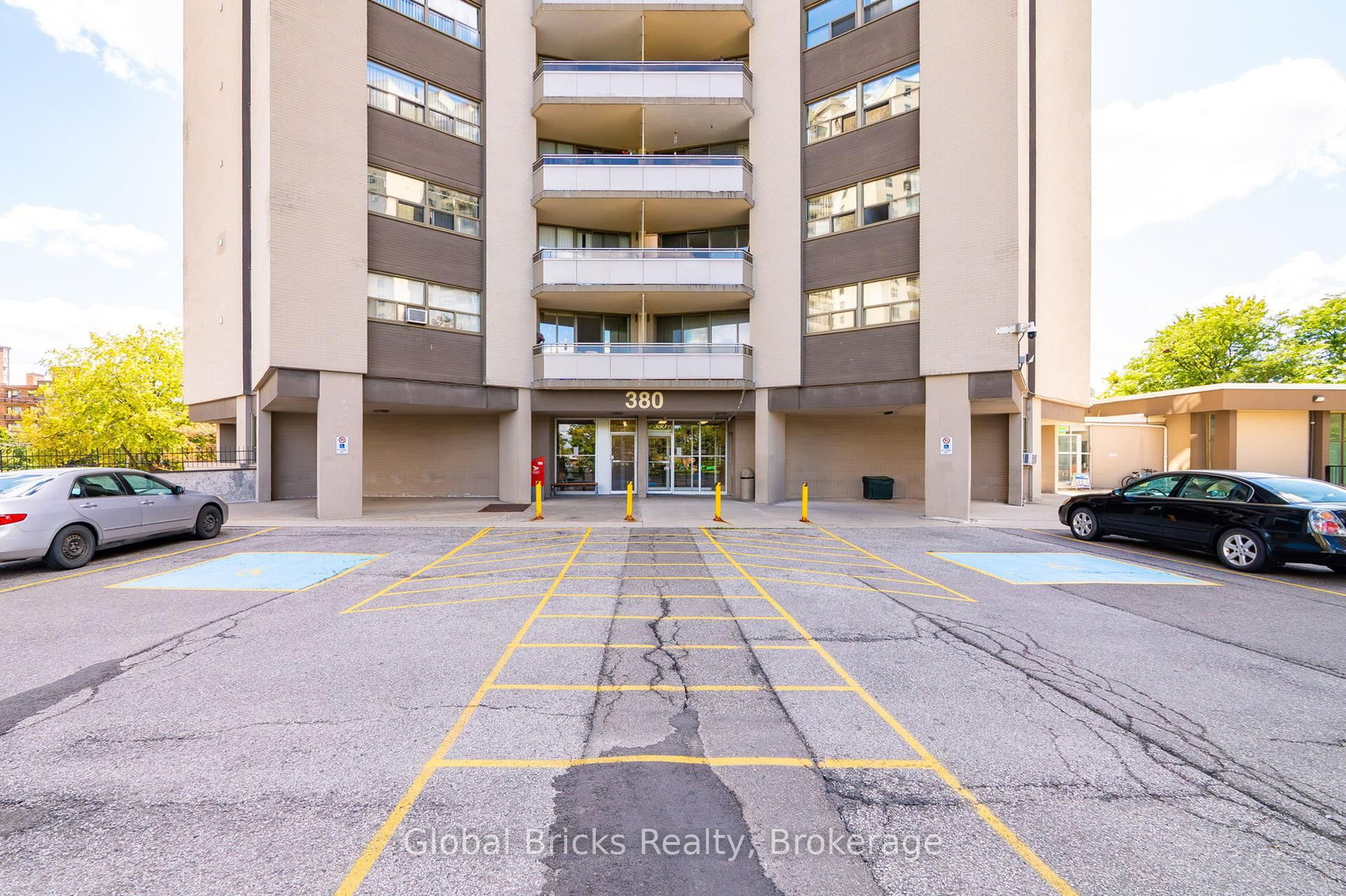 1904-380 Dixon Road, Toronto, ON, photo 5