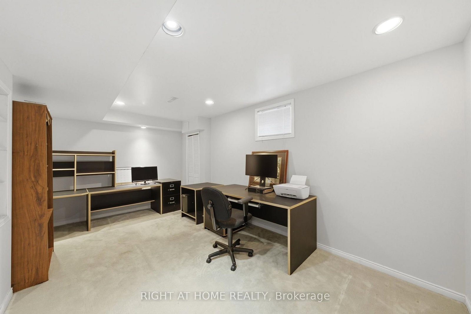 Detached House for sale at 3300 Redmond Road, Mississauga, Ontario, L5B 3X1 - Fairview - MLS: W12979324